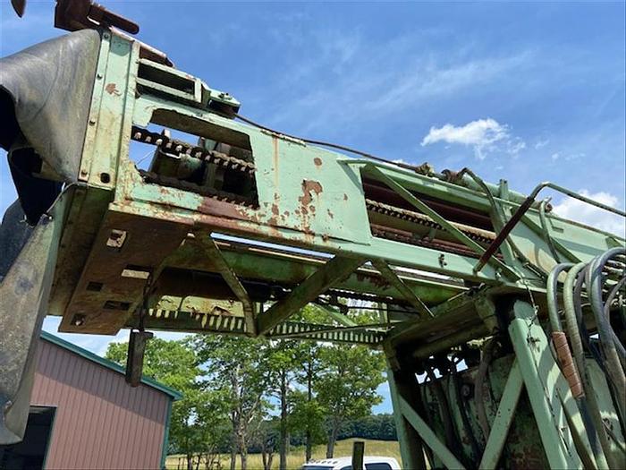 Used 1979 Chicago Pneumatic 600 Drill Rig