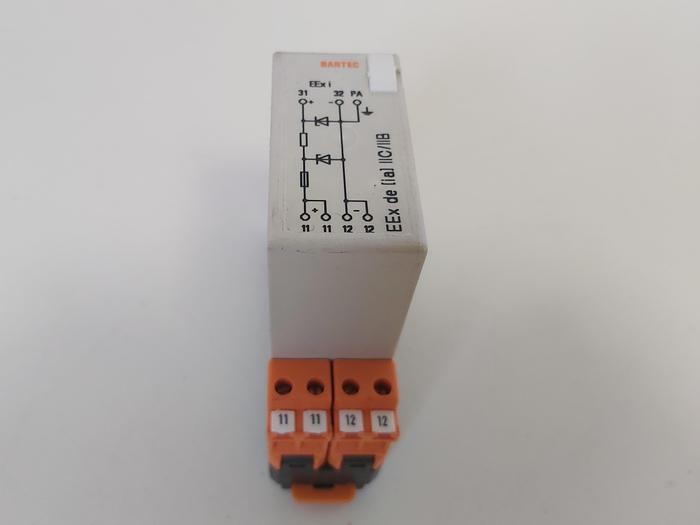 Gebraucht Ex geschützte Zenerbarriere, Eex, 07-7311-93M7/G020, Bartec gebraucht-Top