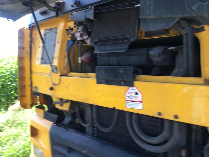 Used 2002 DAF 95.430 XF 6x2 EURO 3 MANUAL