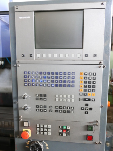 Used CNC Machining Center Leadwell V 25