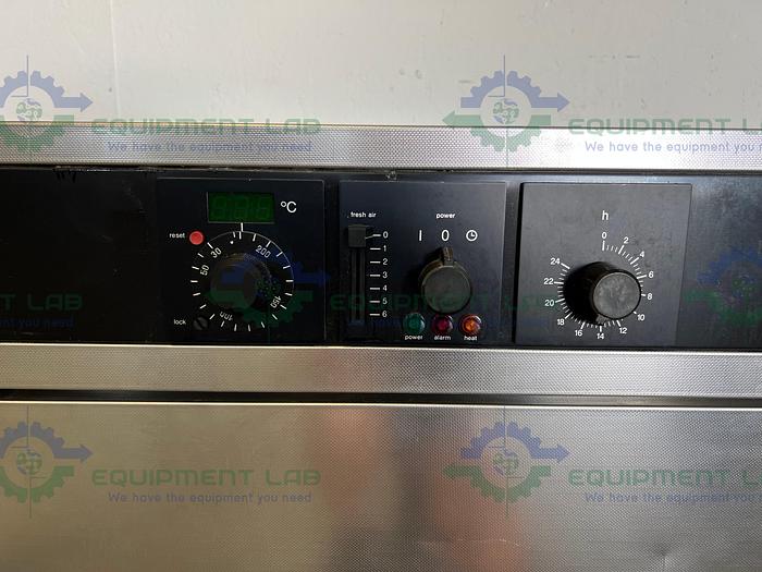Used Memmert  ULM 500 Electronically Controlled Drying Oven 220°C