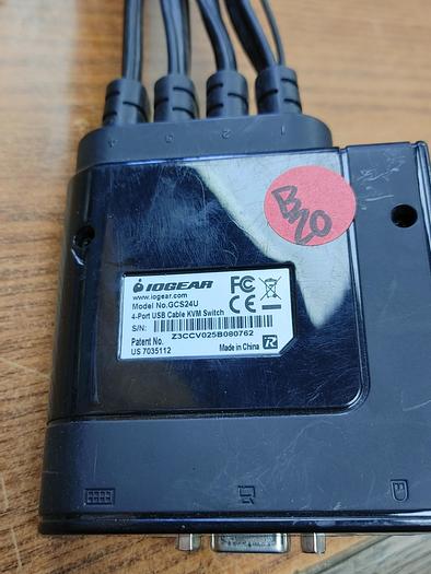 Used IOGEAR Model:GCS24U 4-Port USB Cable KVM Switch(B20)