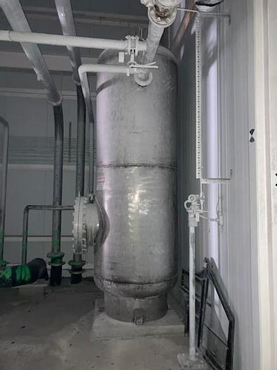 Used Steel Fabricators approximately 1000 gallon vertical 316 L stainless steel air receiver