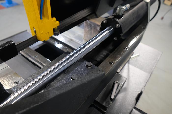 UZMA 320DGH Bandsaw Machine double Mitre Semi Automatic