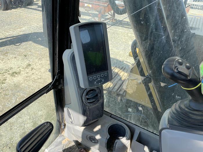 Used 2018 CATERPILLAR 325FL