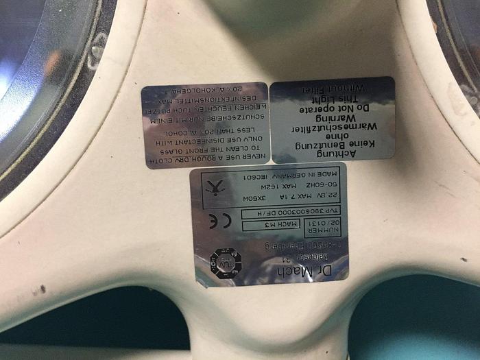 Used Dr Mach M3 Operationsleuchte OP Leuchte mit Halogen Technologie