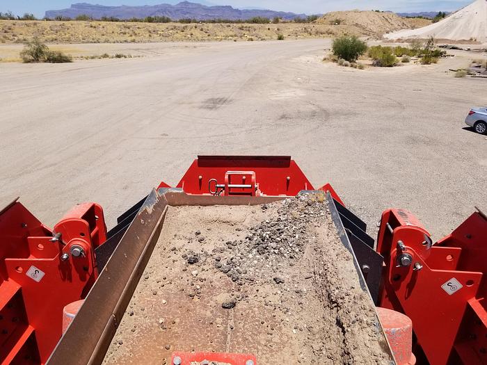 Used Sold 2017 SANDVIK UI310 IMPACT CRUSHER at Grinder Crusher Screen