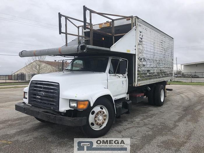 Used 1998 Kidron 4CB16D Catering Truck for Narrow Body Aircraft.