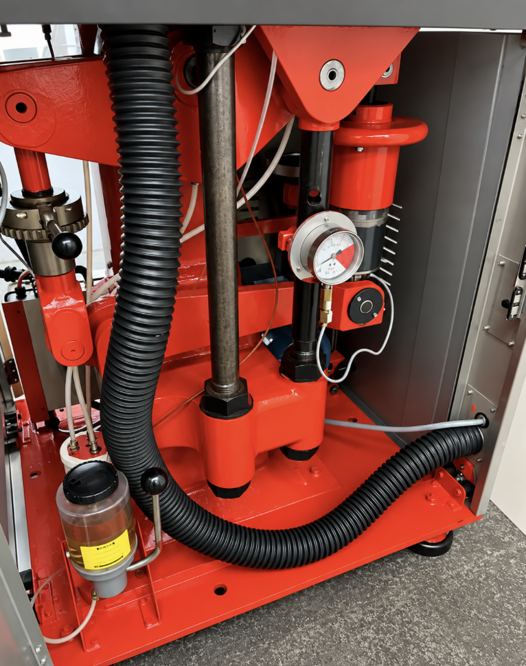 Used Manesty D4 Tablet Press