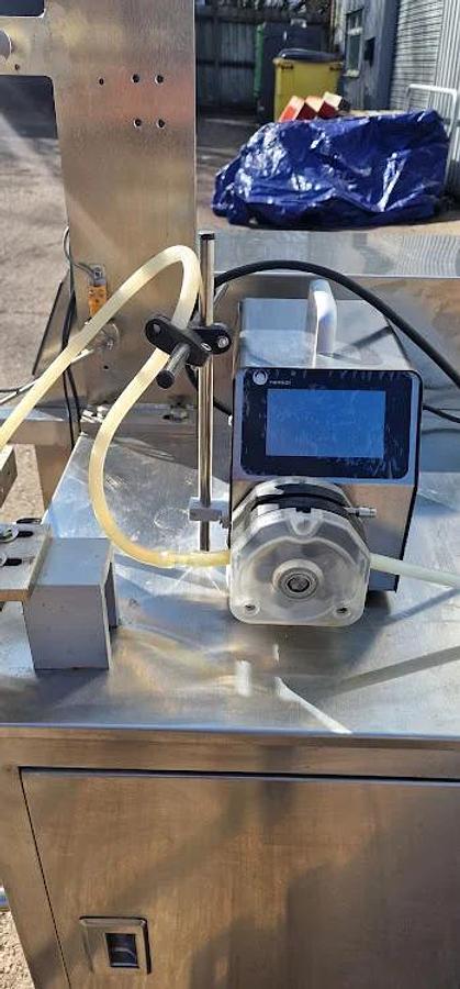 Used Vertical Liquid Filling Machine