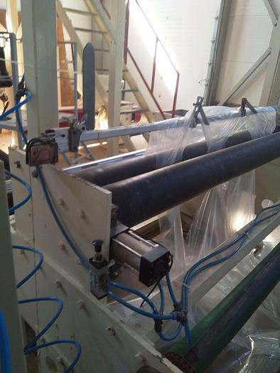 Used HONGQI (China) SJ-55×3/FM1500 – Three-layer co-extrusion film Blowing Machine (year 2015)