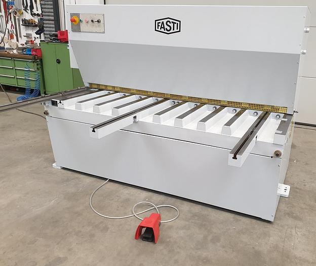 Gebraucht Hydraulische Tafelschere Fasti 509-20-6