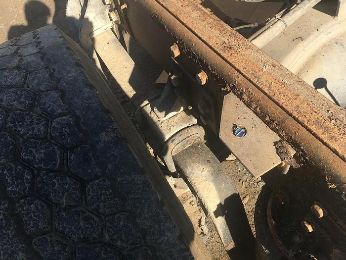 Used 2001 INTERNATIONAL 4700