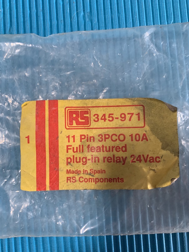 Used RS Components 11 Pin 3PCO 10A Full Featured Plug in Relay RS-345-971