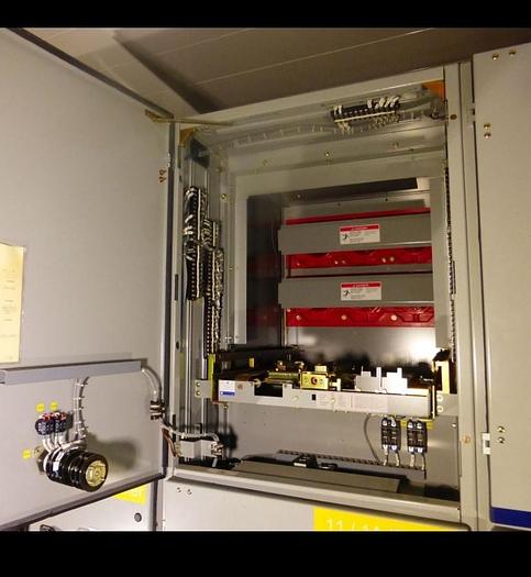 Used 2007 Eaton Cutelr Hammer  15Kv Breaker Line up