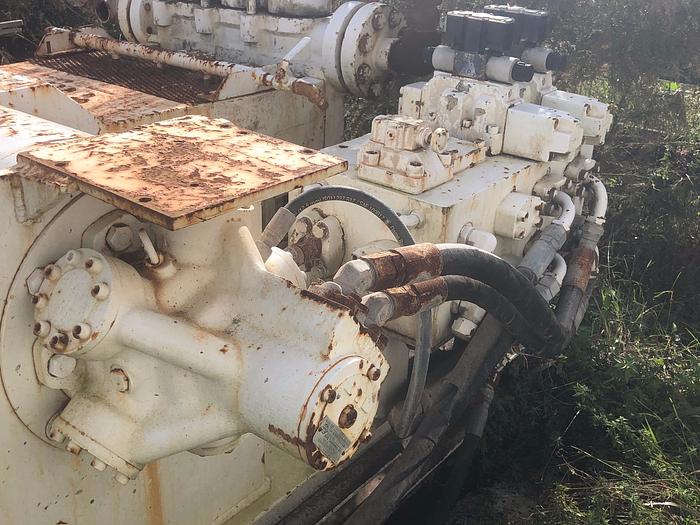 Used 2000 FMC Bean Plunger pumps Bean FMC M1626 AP  Two each