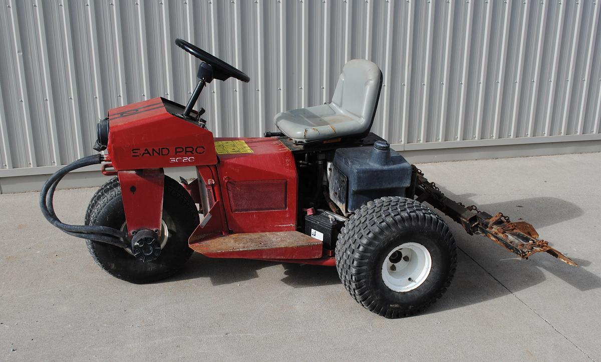 Used 2005 Toro Sand Pro 3020 Bunker Rake U#2775