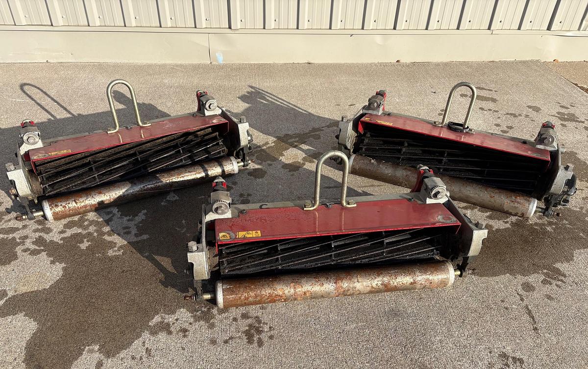 Used 2016 Toro 14 Blade Cutting Units U#2392