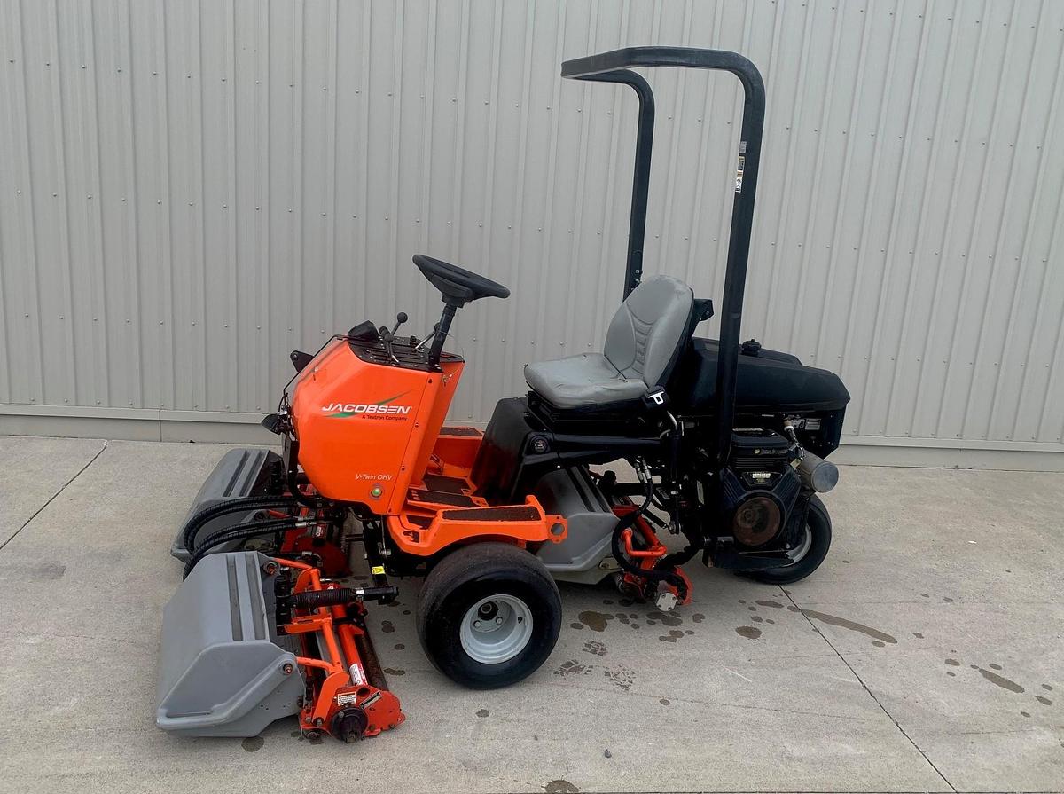 Used Jacobsen GKIV Plus Riding Greensmower U#2770