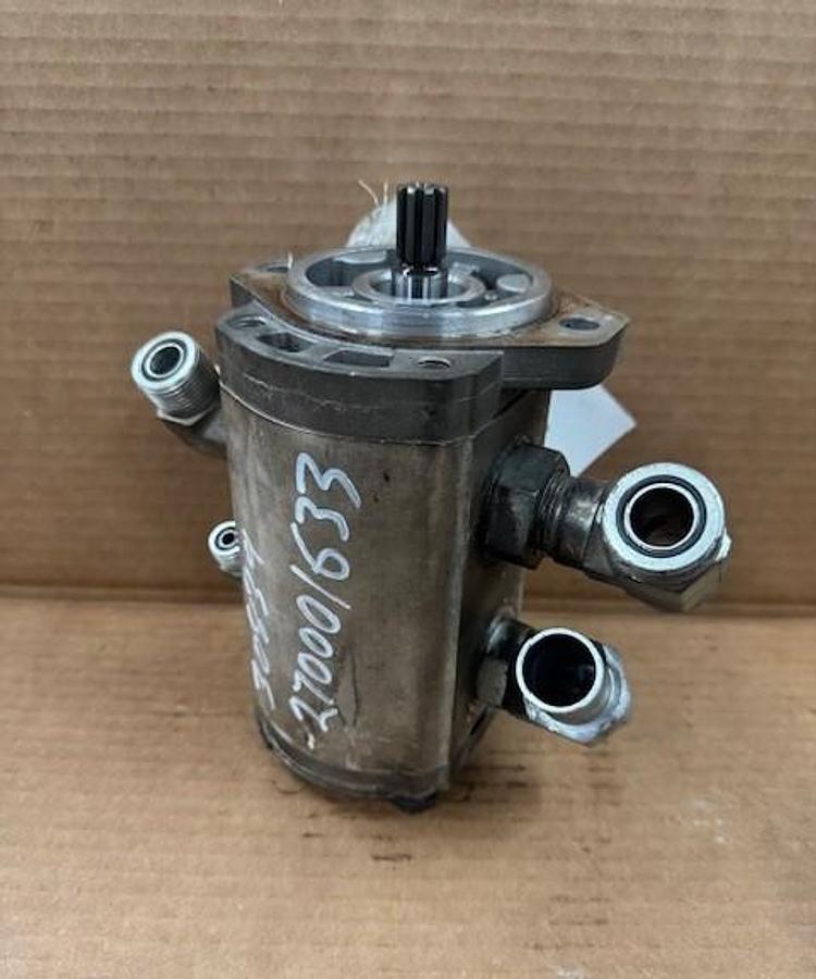 Used Used Toro 108-9036 Hyd Gear Pump Assy