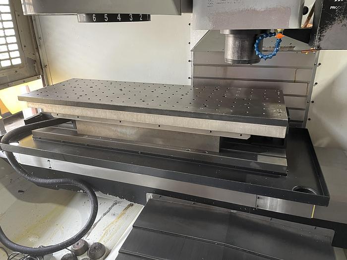 Used 1997 Haas VF4 Machining Center with Midaco Pallet Shuttle