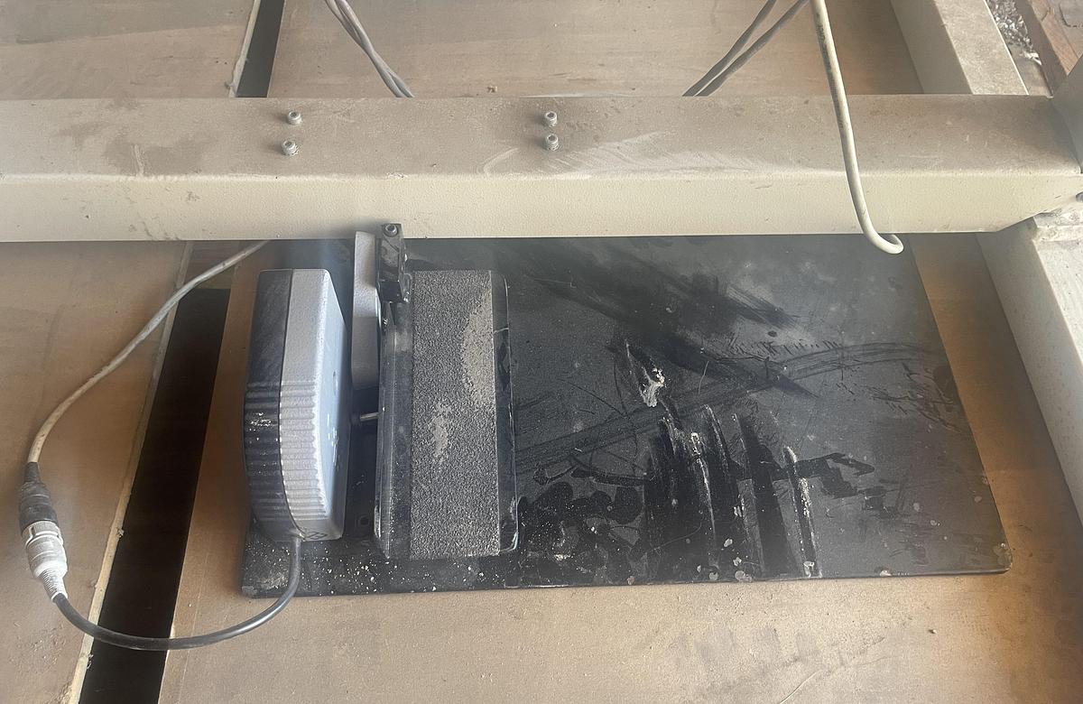 Used DURKOPP-ADLER 268-FAP-273-1 SEWING MACHINE