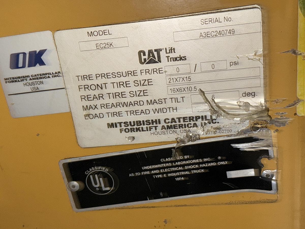 Used (5) CAT 5,000 LBS ELECTRIC FORKLIFT