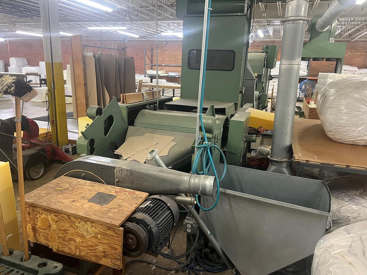 Used FIBER CONTROLS D-10(Z38) FIBER OPENING & BLOWING TYPE PILLOW/CUSHION STUFFING/FILLIING SYSTEM