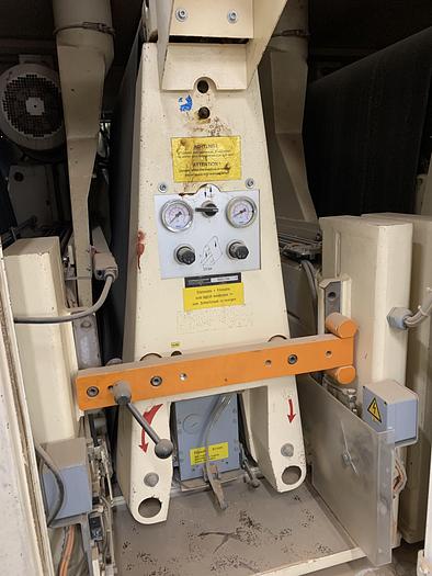 Used HEESEMAN ISM-8, 52 INCH WIDE-BELT FINISH SANDER