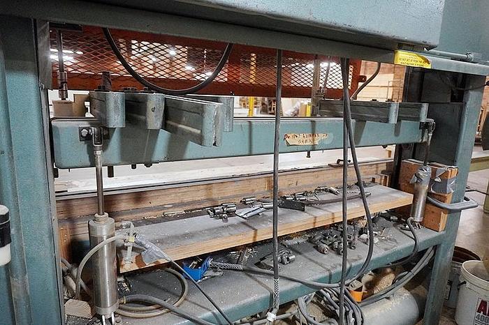 Used CEMCO MULTIPLE-SPINDLE VERTICAL BORING MACHINE