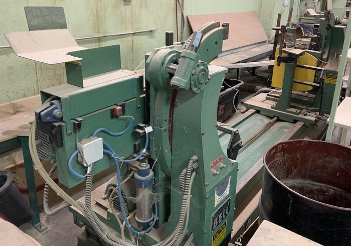 Used MEDALIST-BELL  6-65, 102" EUROPEAN STYLE DOUBLE-END TRIM AND BORE MACHINE