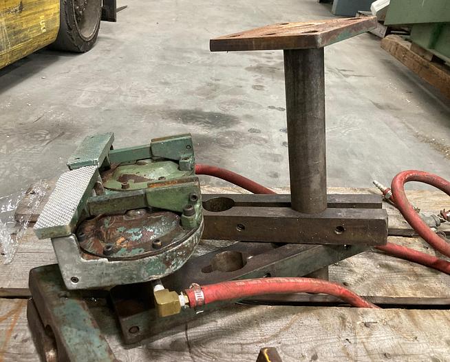 Used C.R. ONSRUD PNEUMATIC CLAMPS