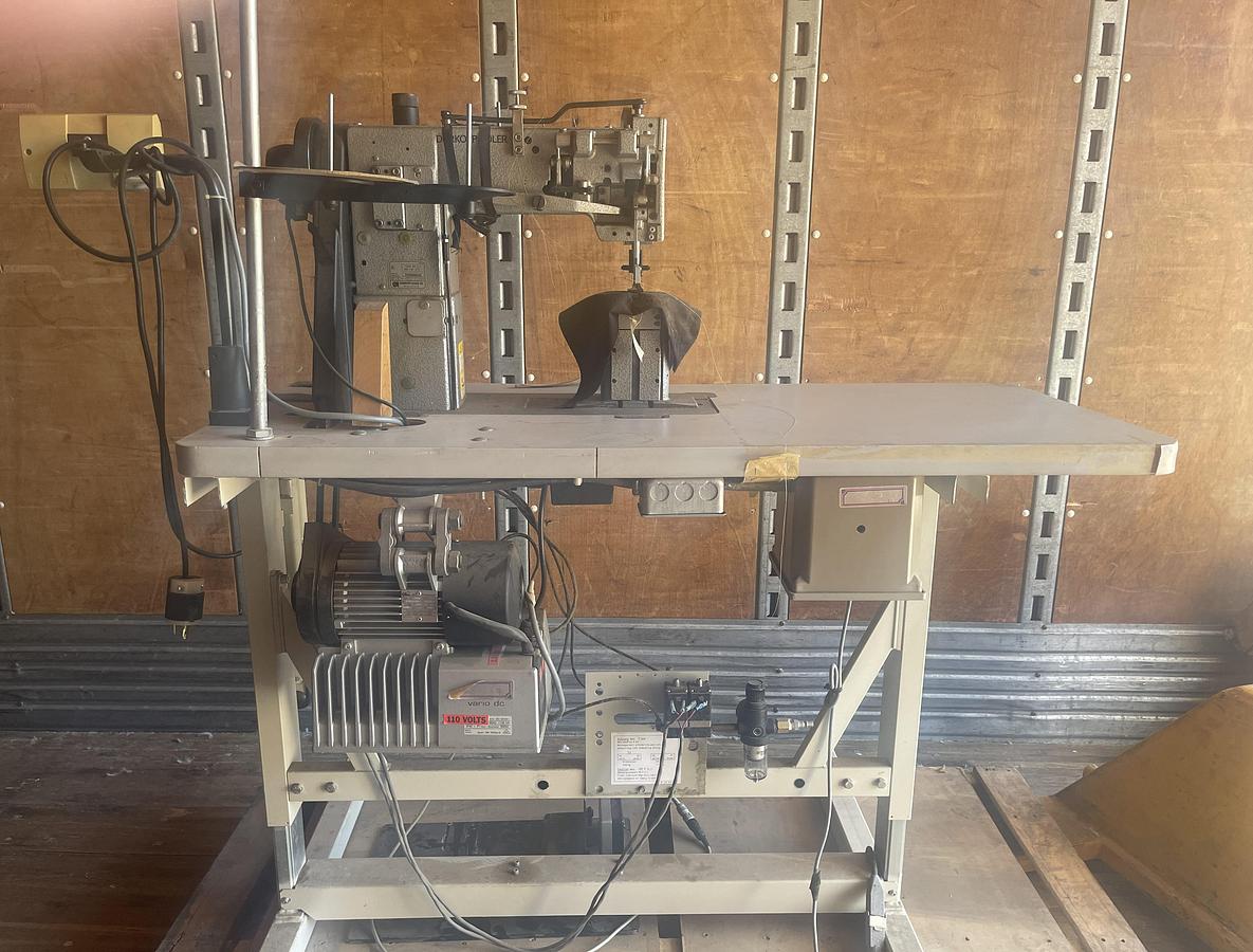 Used DURKOPP-ADLER 268-FAP-273-1 SEWING MACHINE