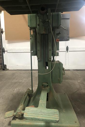 Used ROOT GM SINGLE-HEAD VERTICAL BORING MACHINE