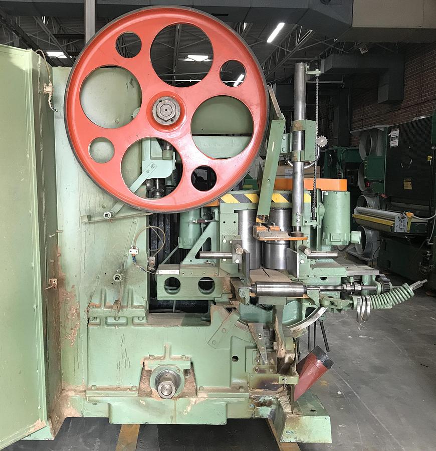 Used TURNER E-42, 42" VERTICAL RESAW