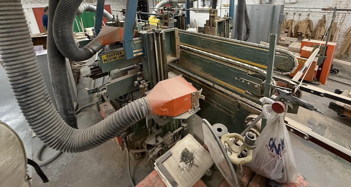 Used MEREEN-JOHNSON 400-4 DOUBLE-END TENONER