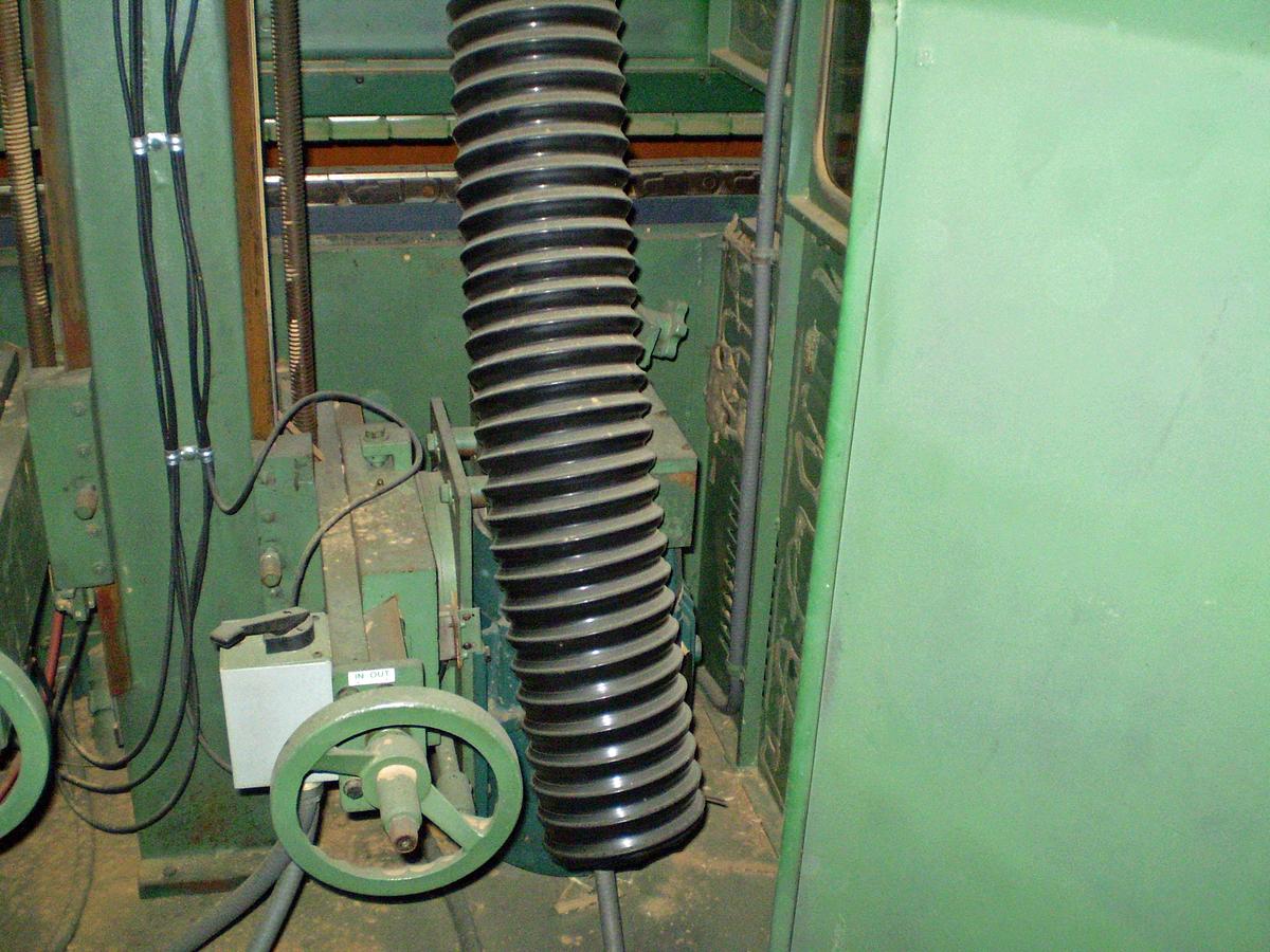 Used FLETCHER FM-2000 TRIM-SHAPE AND SAND MACHINE