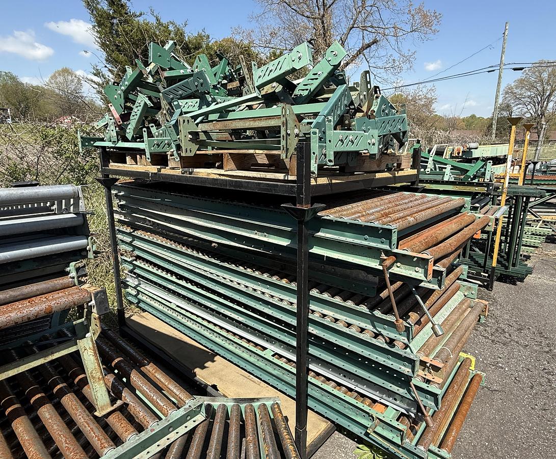 Used LOT OF ROLLER CONVEYOR