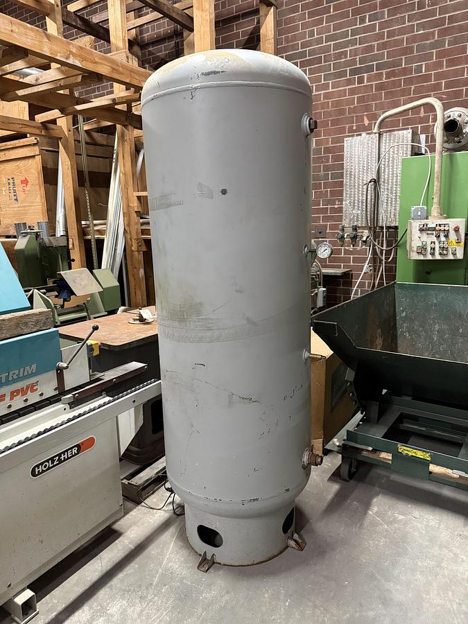 Used STEEL-FAB 200-GALLON VERTICAL COMPRESSED AIR RECEIVING TANK