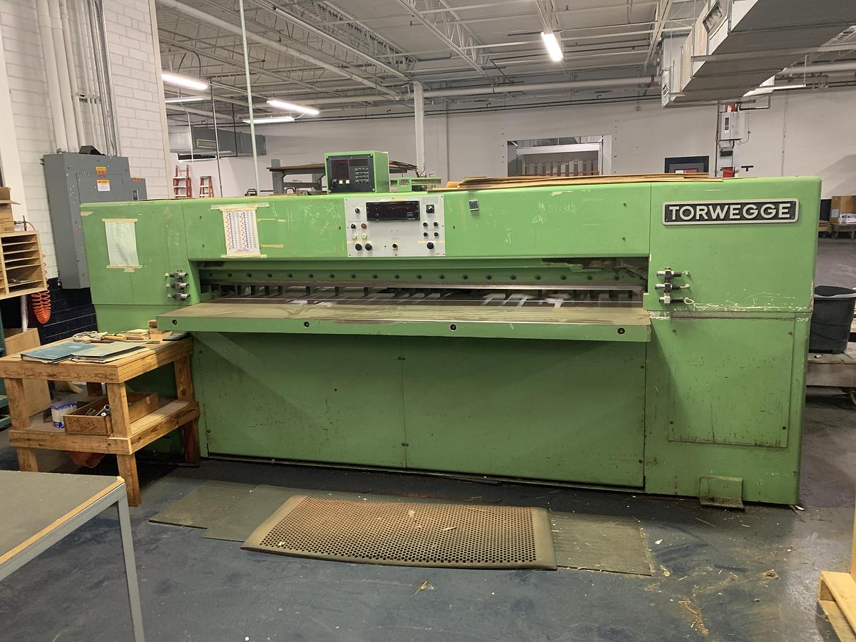 Used TORWEGGE H45 VENEER JOINTER GUILLOTINE MACHINE