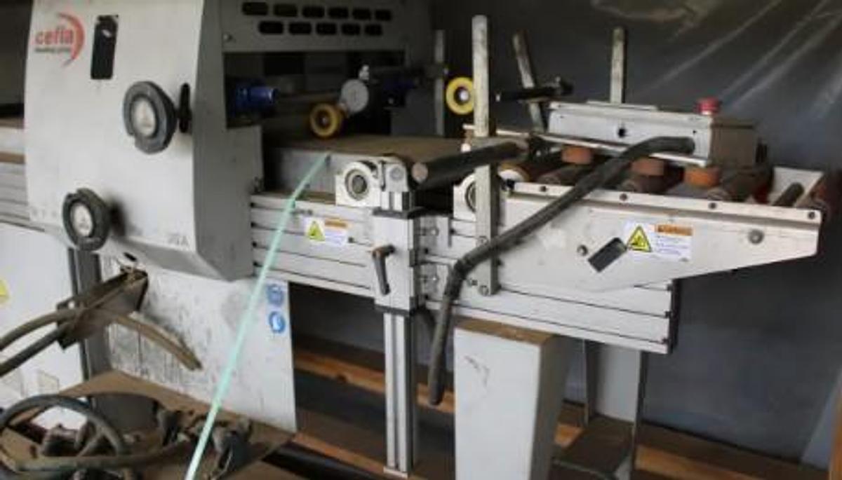 Used CEFLA CFS2 2RC 2W STAIN & FINISH LINE FOR FLOORING