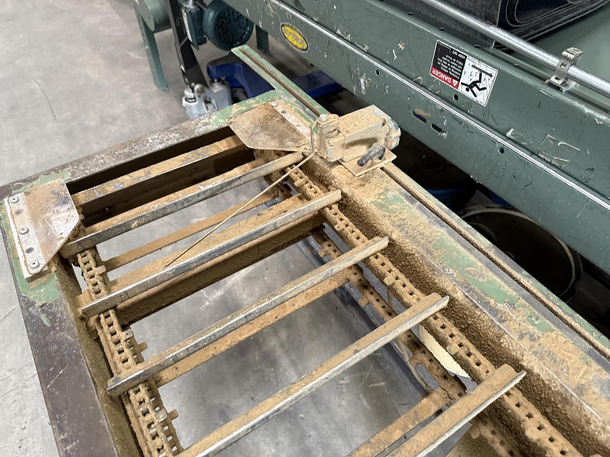 Used 14 FT. CONVEYORIZED GLUE SPREADER  