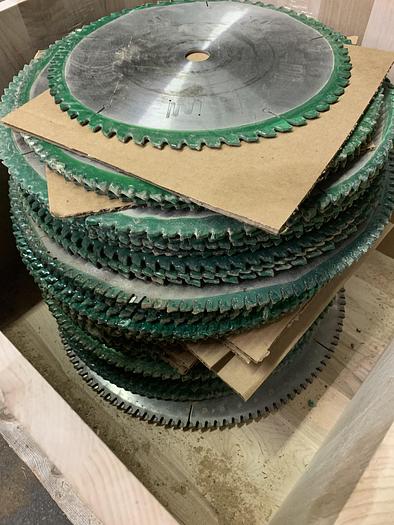 Used BELL 3-SPINDLE BORING HEAD