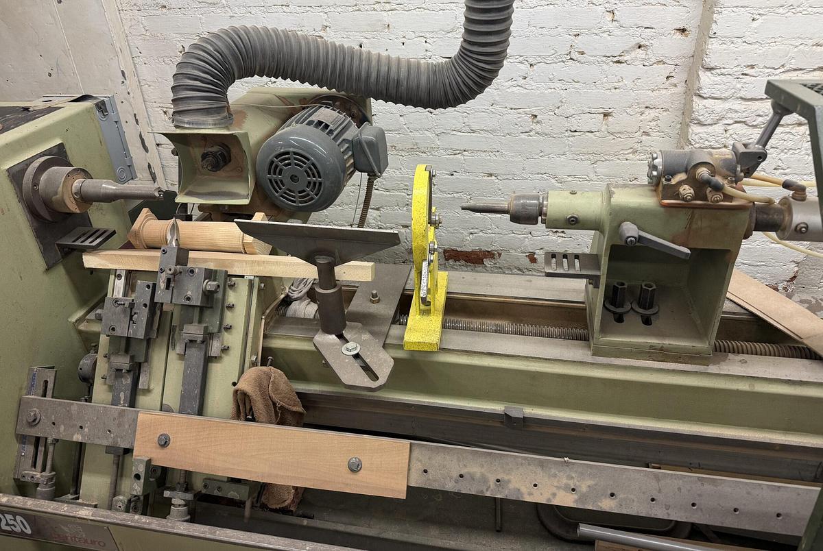 Used CENTAURO, FTB-250 LATHE