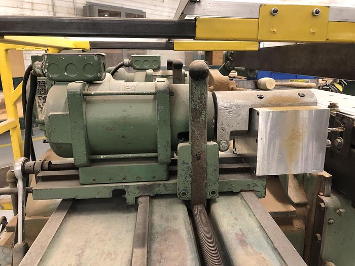Used ROOT D-200 MULTIPLE-SPINDLE HORIZONTAL BORING MACHINE