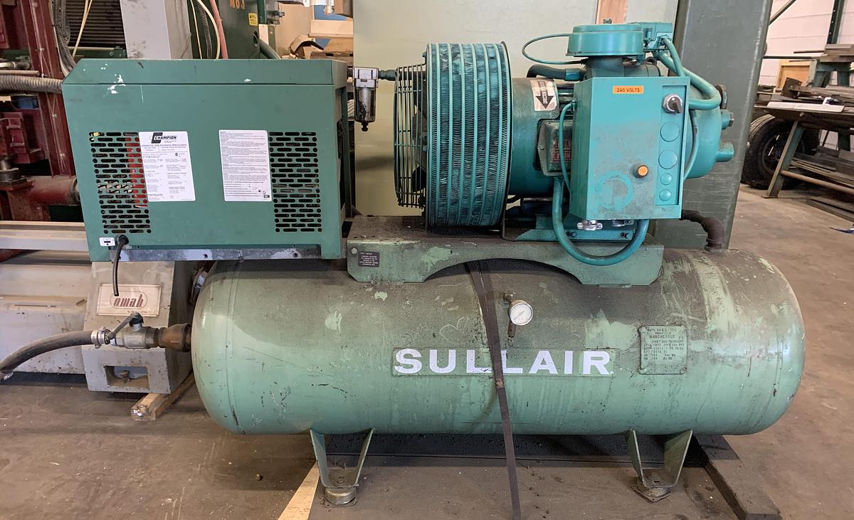 Used SULLAIR 20 HP SCREW-TYPE AIR-COMPRESSOR WITH CHAMPION AIR-DRYER