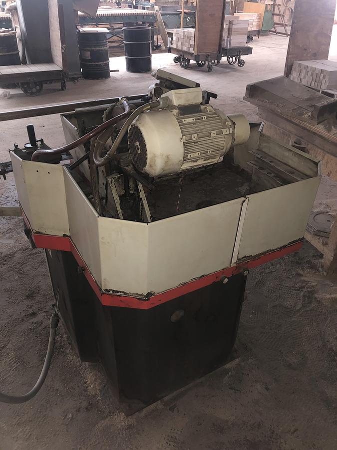Used WEINIG RONDAMAT 960 PROFILE GRINDER
