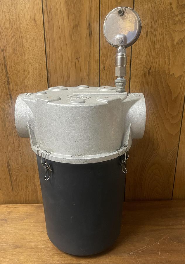Used SOLBERG CT SERIES INLINE VACUUM PUMP FILTER
