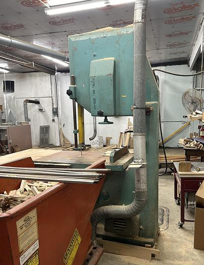 Used CENTAURO CL-800, 32" BANDSAW