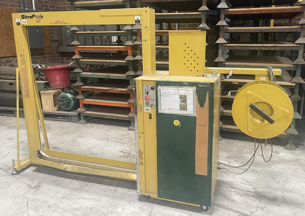 Used STRAPACK RQ-8Y AUTOMATIC STRAPPING MACHINE